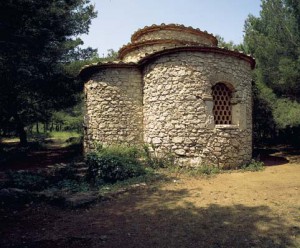 trinité chapel1 300x248